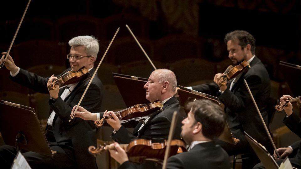 Queyras hraje Haydna a Čajkovského | Rudolfinum 19. dubna 2021